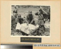 藏品(鄂西會戰：自左起張桐蓀、王凌雲、夏德貴三將軍。)的圖片